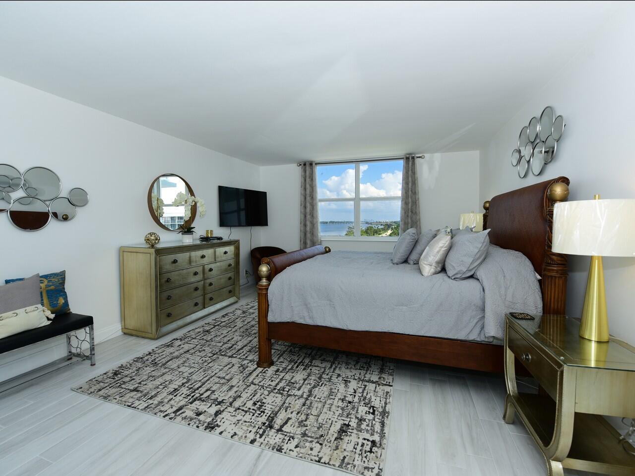 PATRICIAN OF PALM BEACH C - Residential Lease