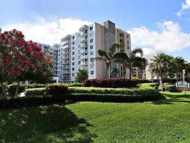 PATRICIAN OF PALM BEACH C - Residential Lease