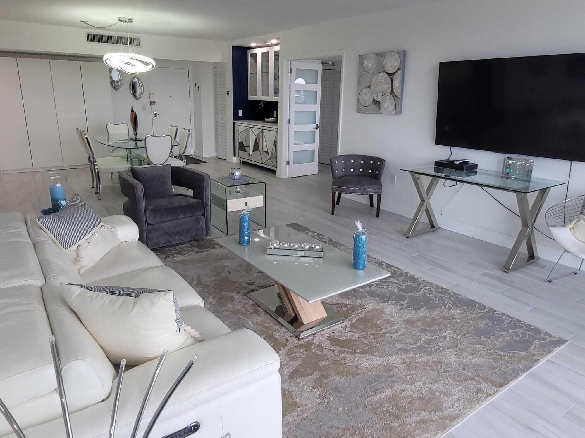 PATRICIAN OF PALM BEACH C - Residential Lease