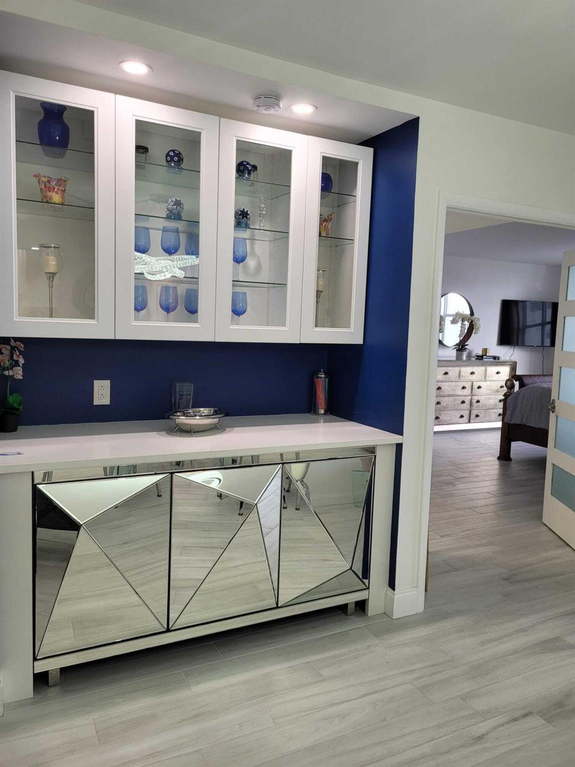PATRICIAN OF PALM BEACH C - Residential Lease