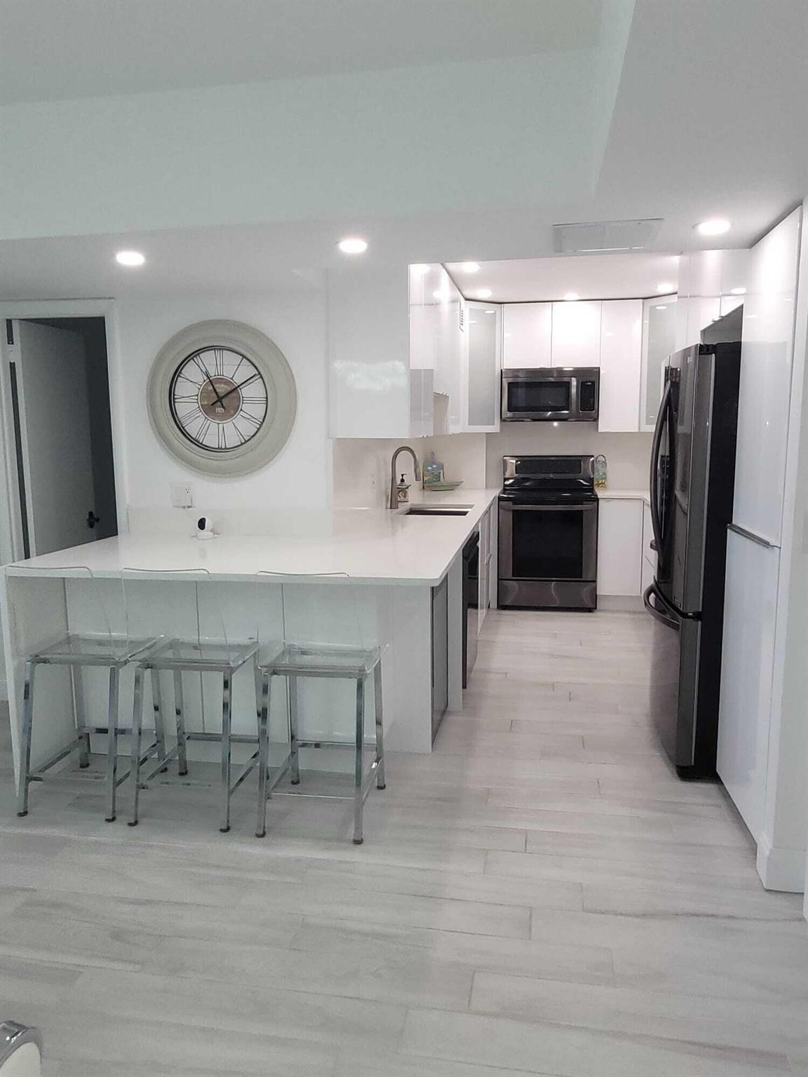 PATRICIAN OF PALM BEACH C - Residential Lease
