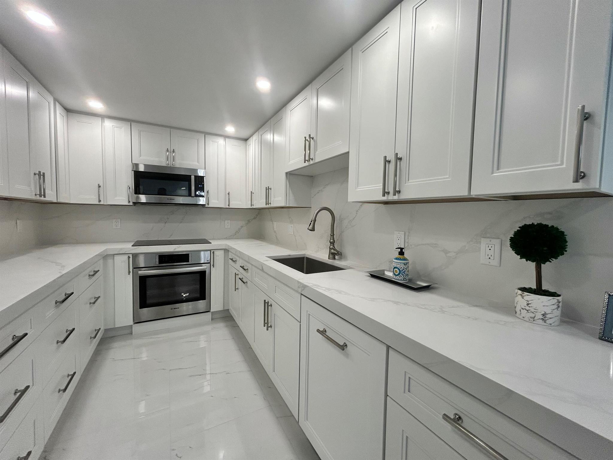 Barclay Condo - Residential Lease