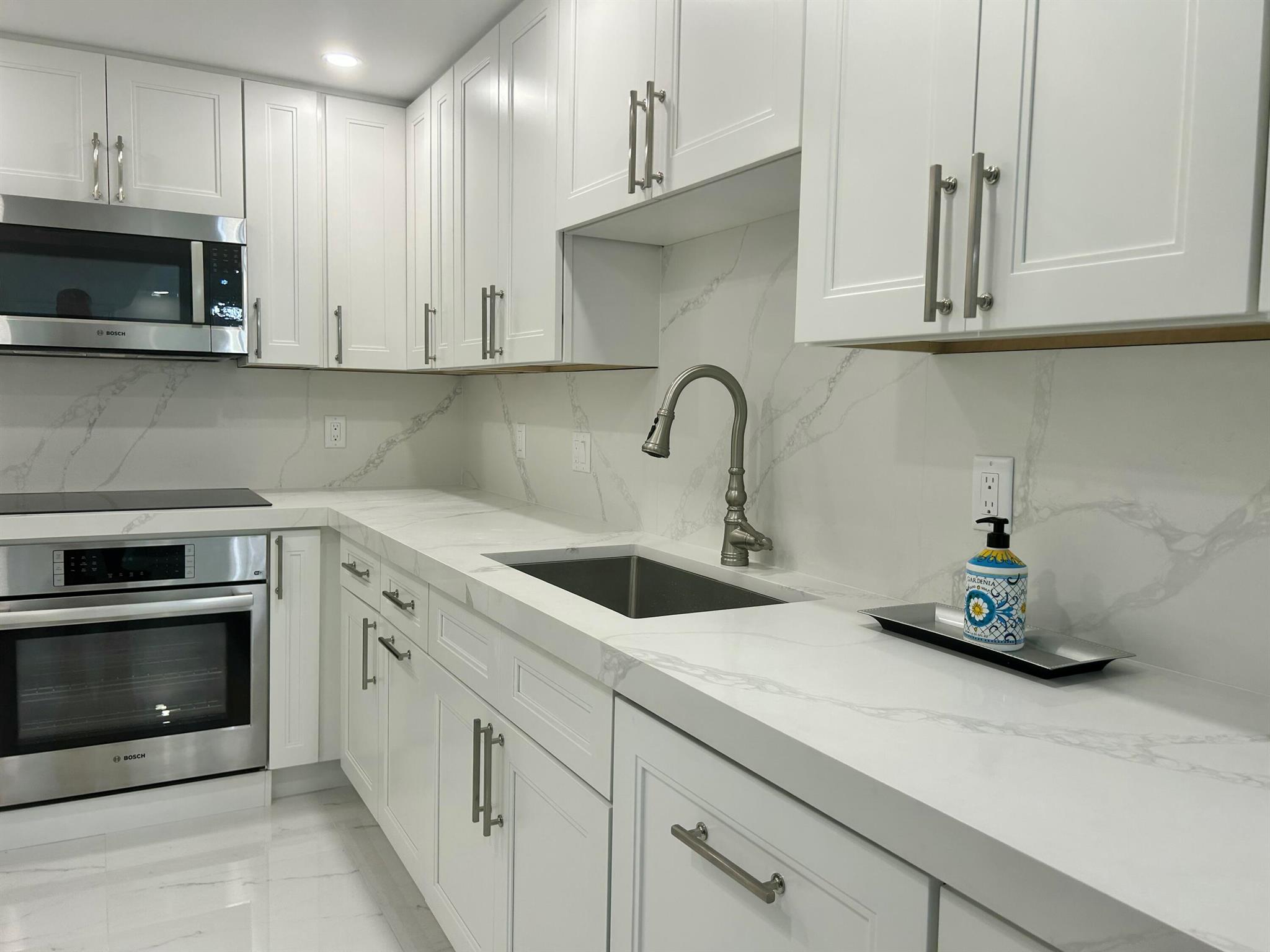 Barclay Condo - Residential Lease
