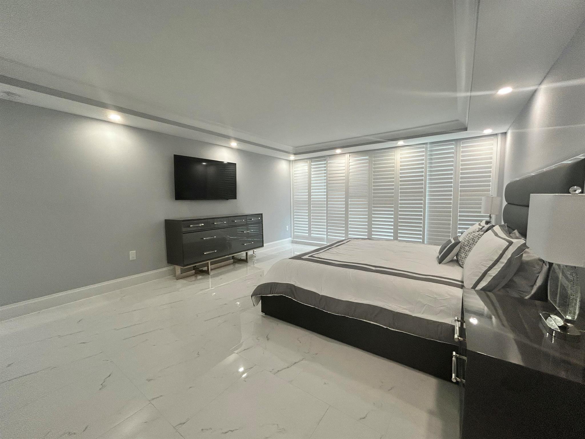 Barclay Condo - Residential Lease