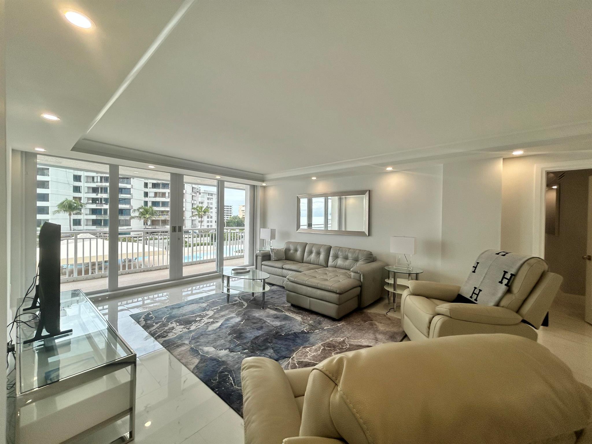 Barclay Condo - Residential Lease