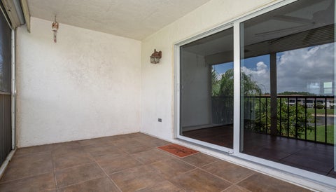 Tiny photo for 2755 Casita Way #203, Delray Beach, FL 33445 (MLS # B26087968)