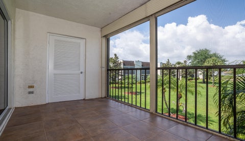 Tiny photo for 2755 Casita Way #203, Delray Beach, FL 33445 (MLS # B26087968)