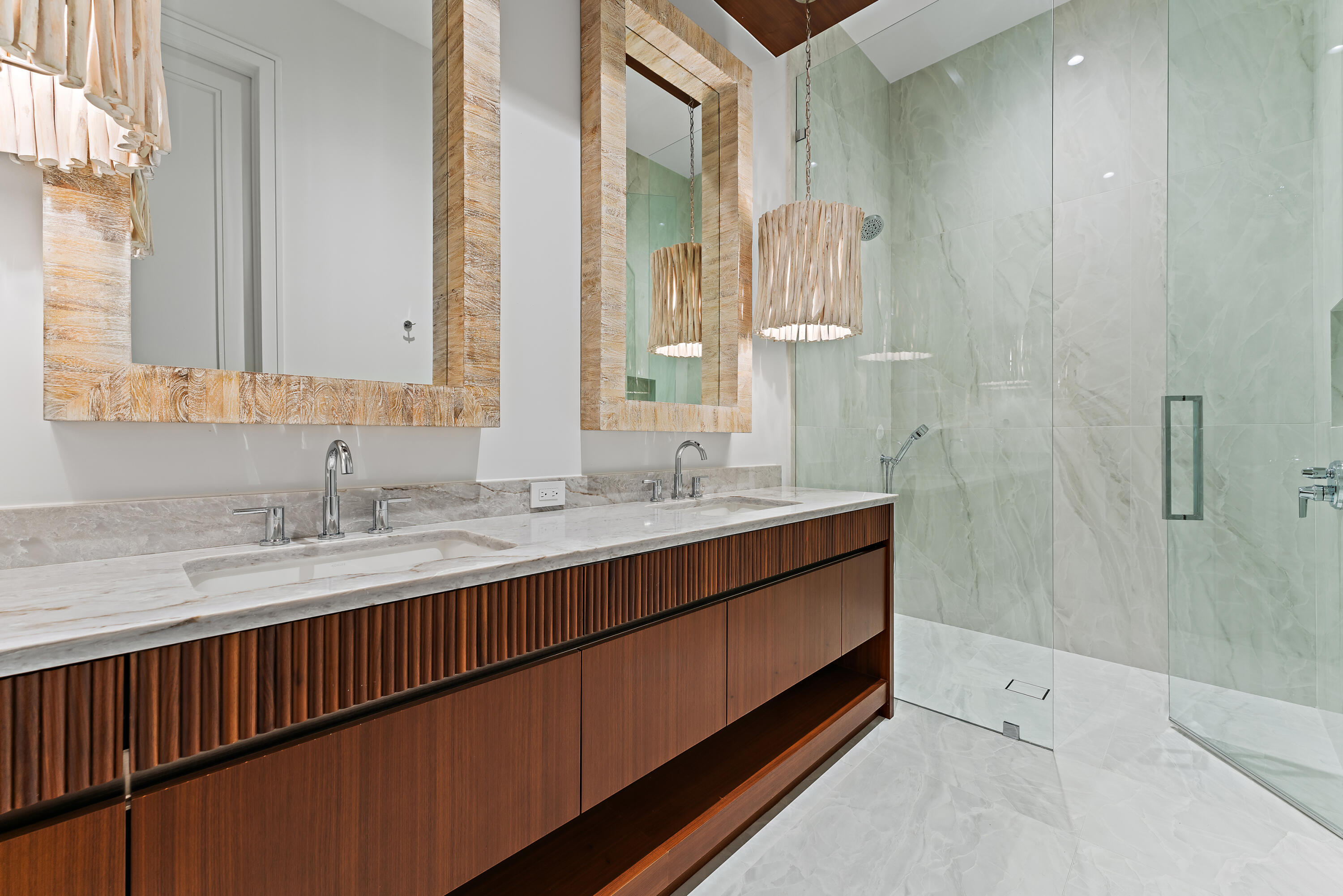 BELLA AL MARE - Residential