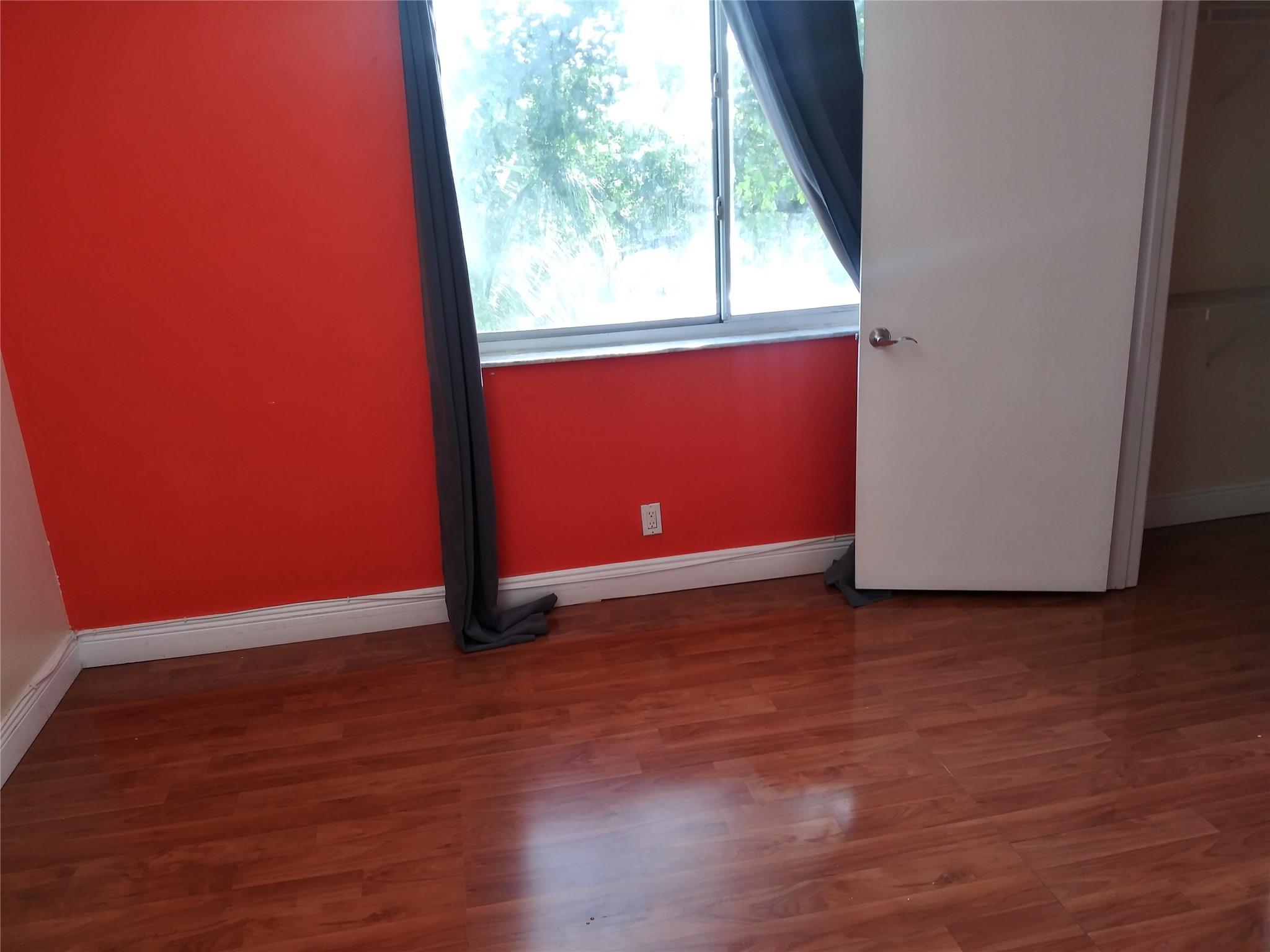 Sun Vista Gardens condo - Residential