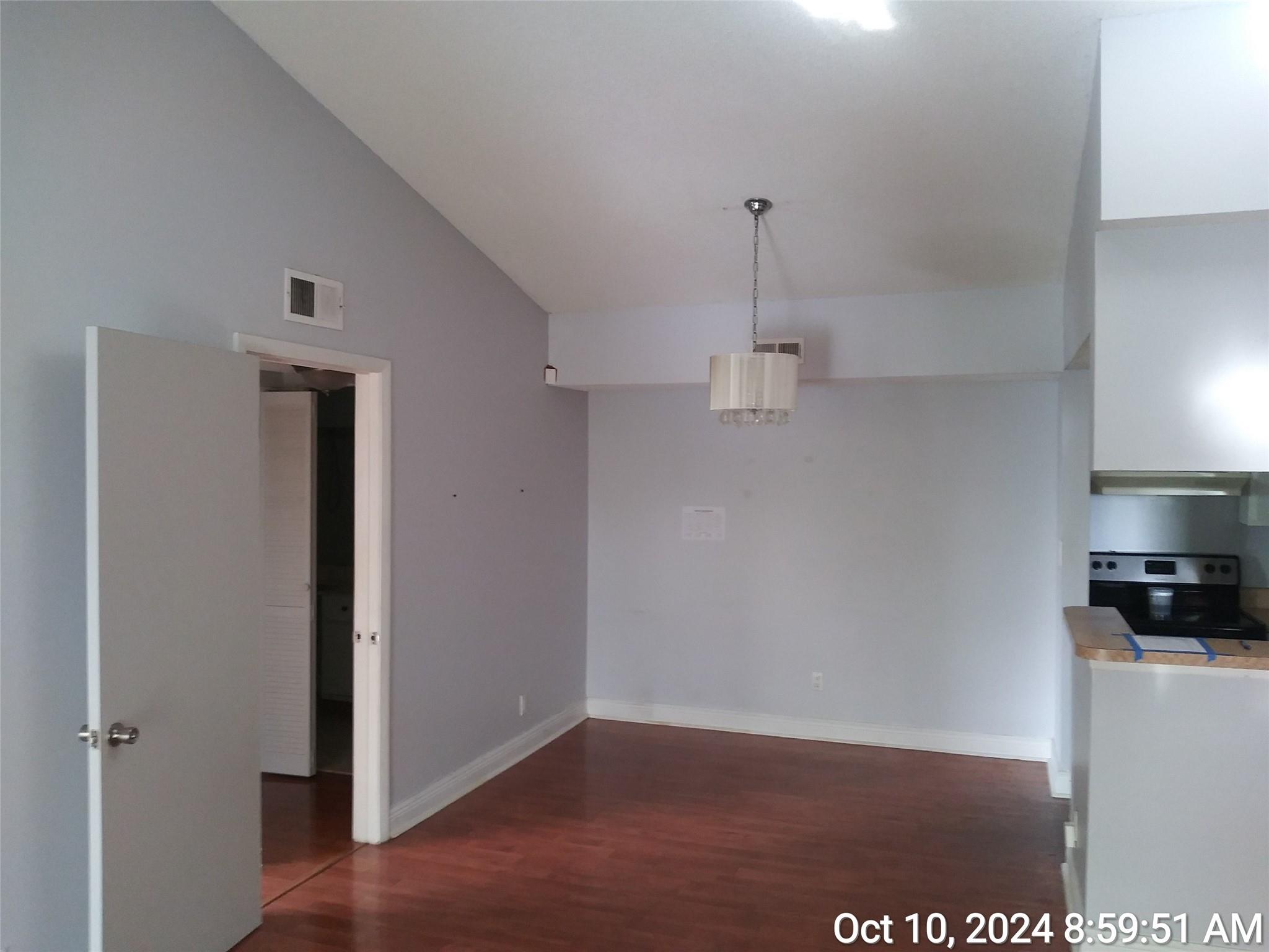 Sun Vista Gardens condo - Residential