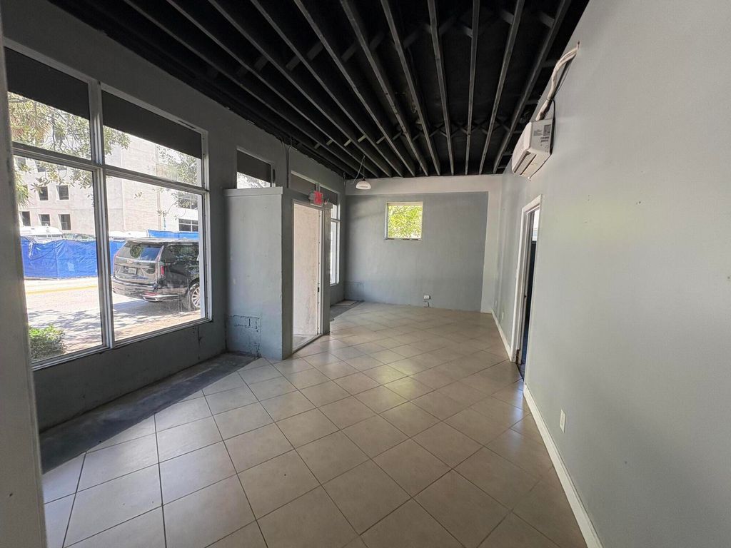 Photo of 520 24th Street, West Palm Beach, FL 33407 (MLS # B26006114)