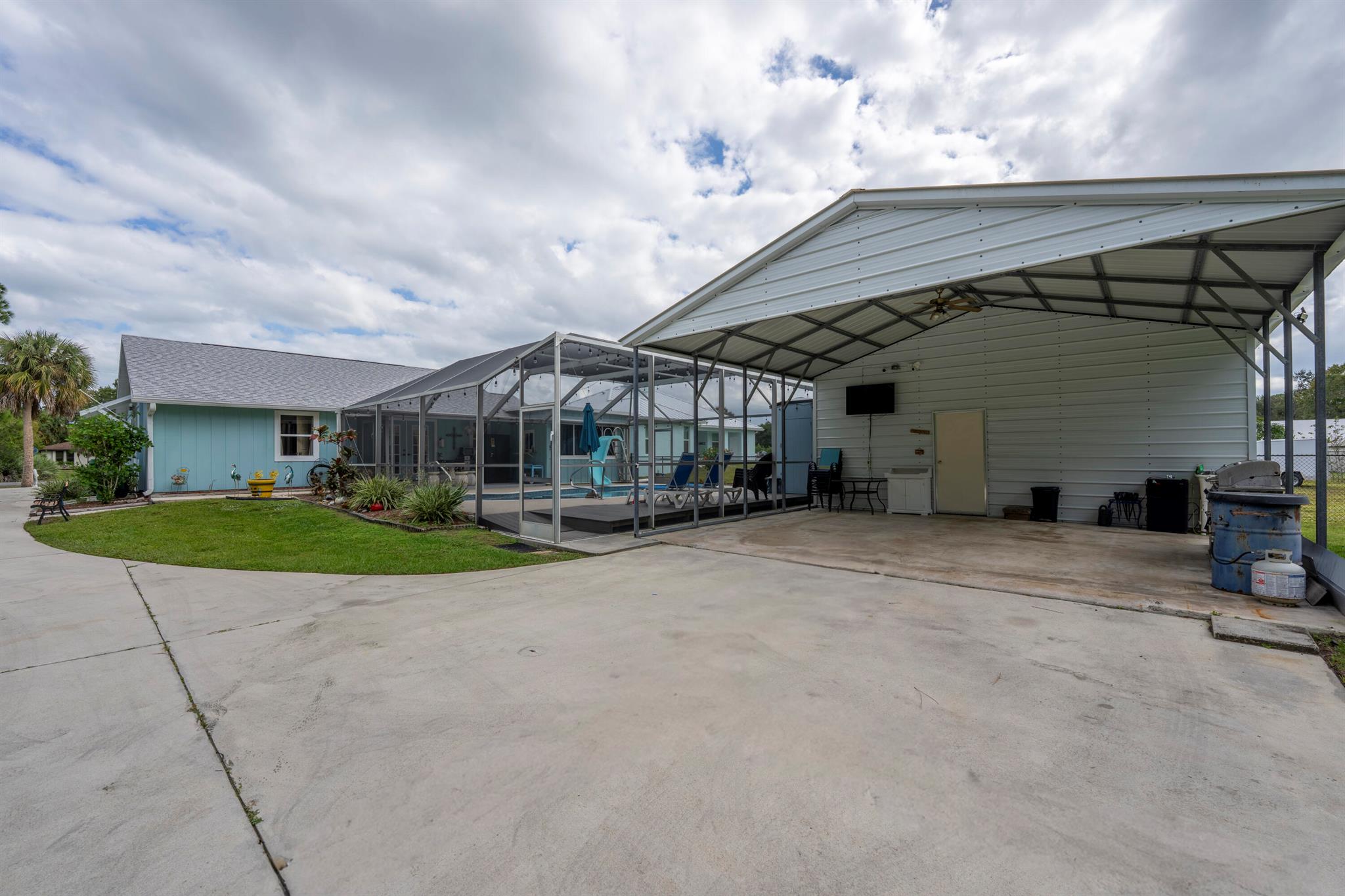 INDIAN RIVER ESTATES - Residential