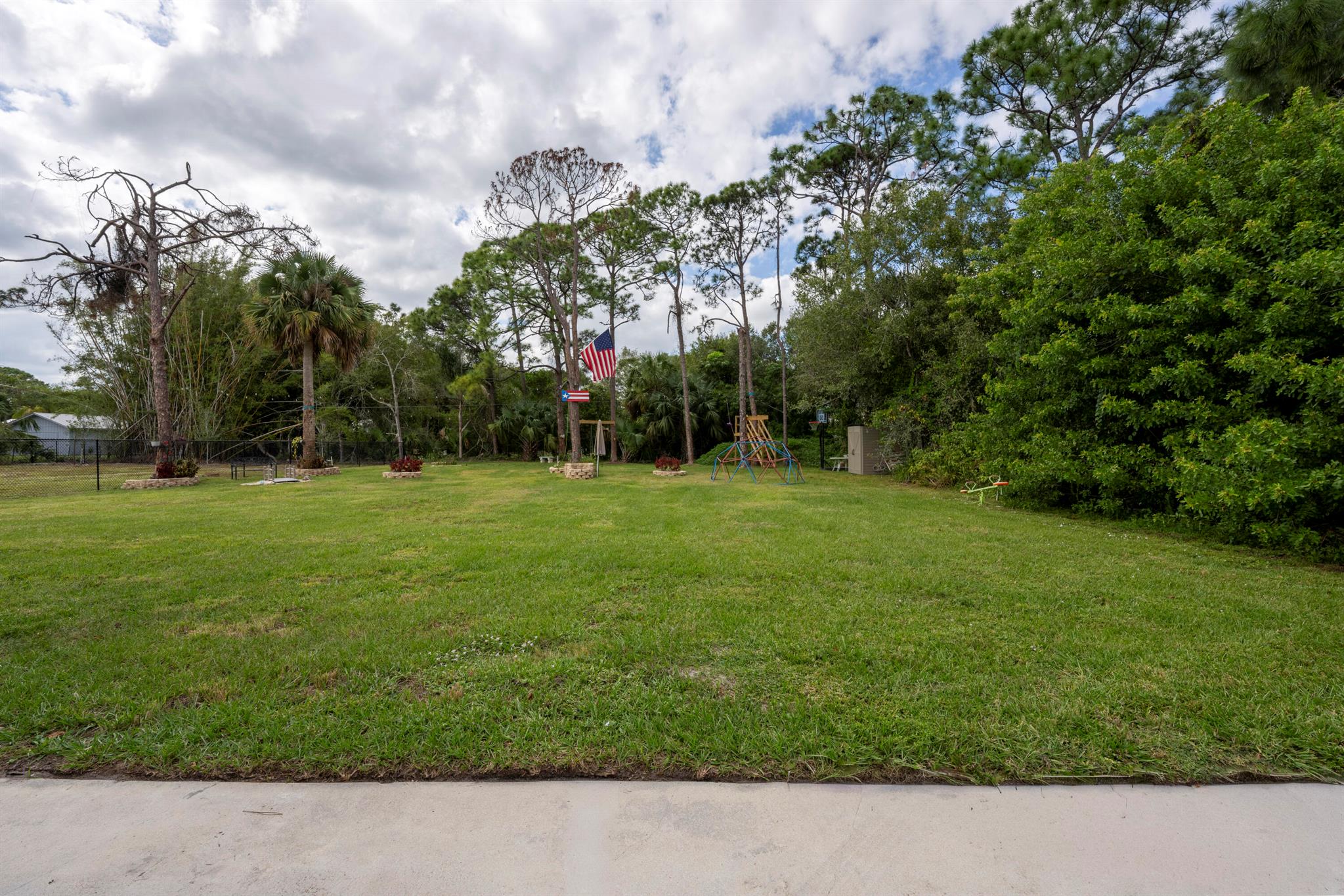 INDIAN RIVER ESTATES - Residential