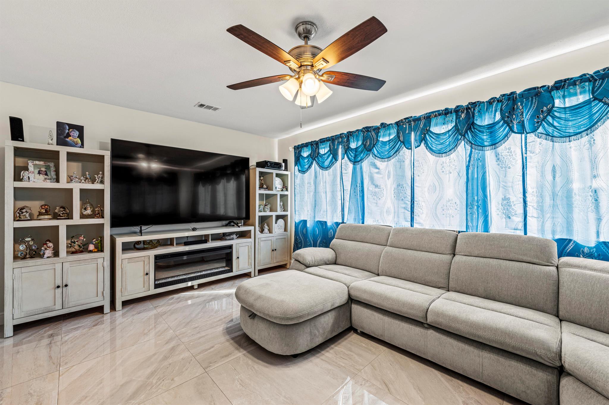 INDIAN RIVER ESTATES - Residential