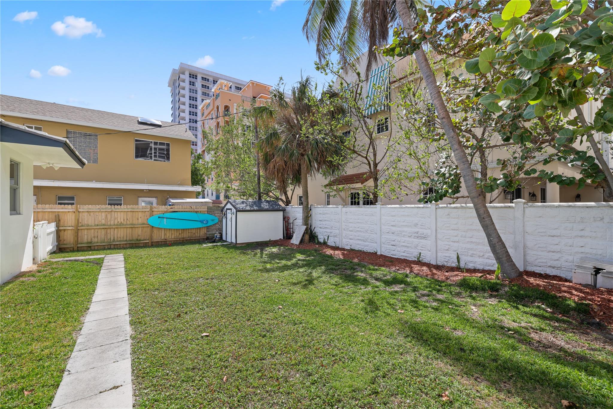 Silver Beach 22-32 B - Residential