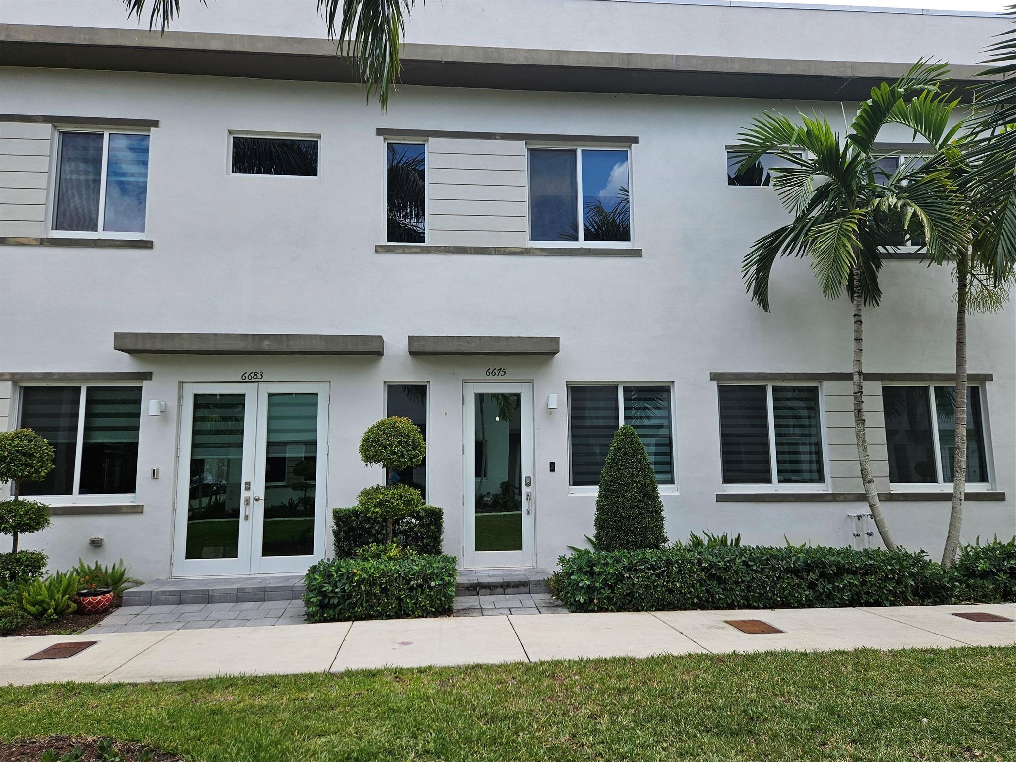 6675 NW 103rd Pkwy