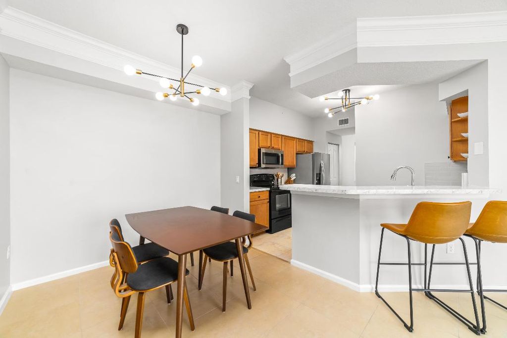 Photo of 10302 Myrtlewood Circle W, Palm Beach Gardens, FL 33418 (MLS # R10946837)