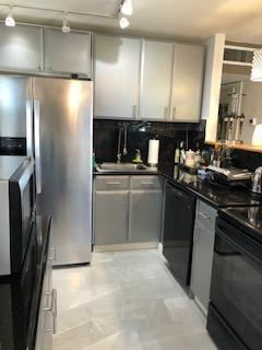 KINGS POINT TUSCANY CONDOS - Residential