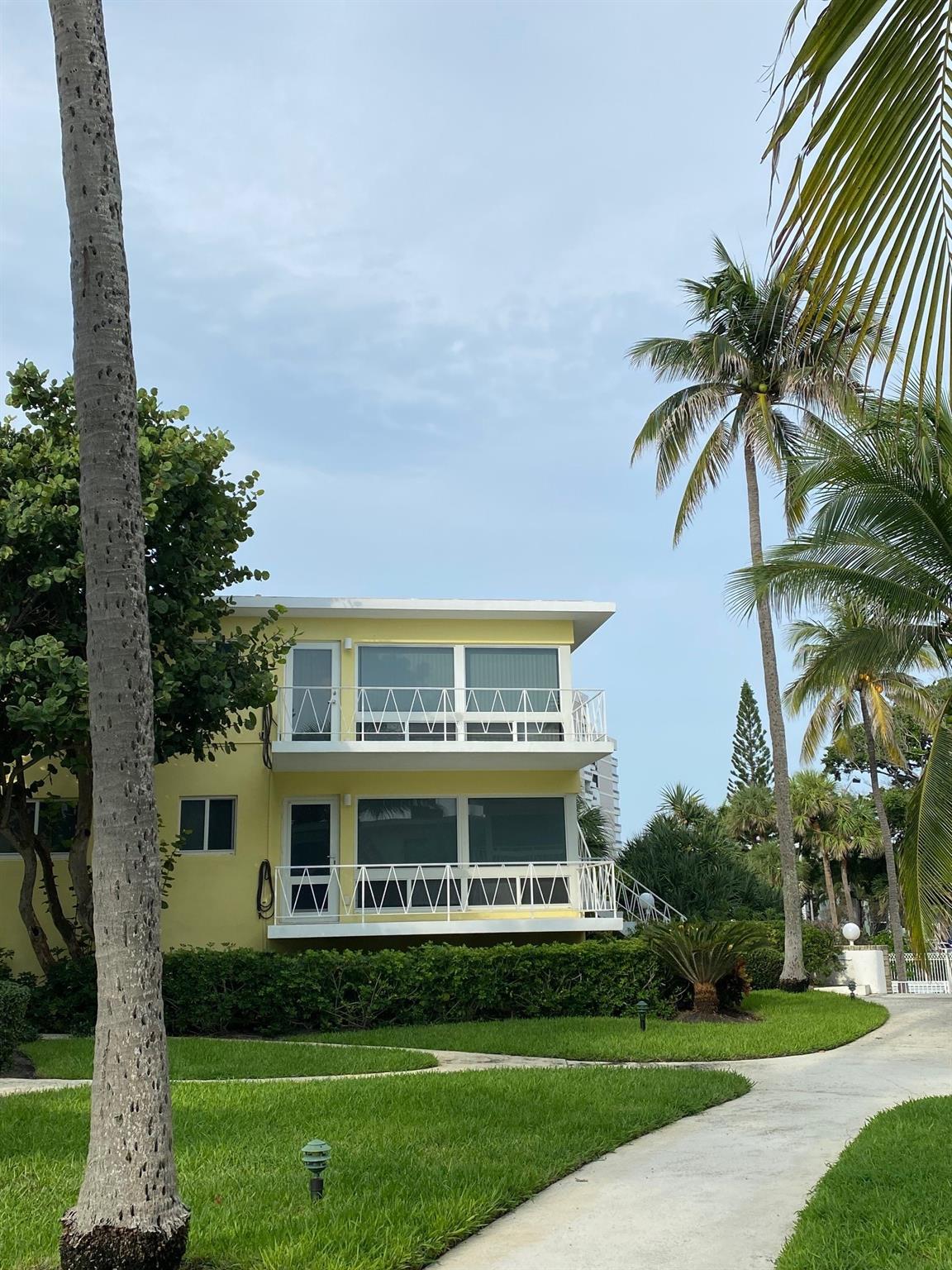 1398 S Ocean Blvd 11