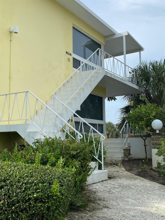 1398 S Ocean Boulevard 11