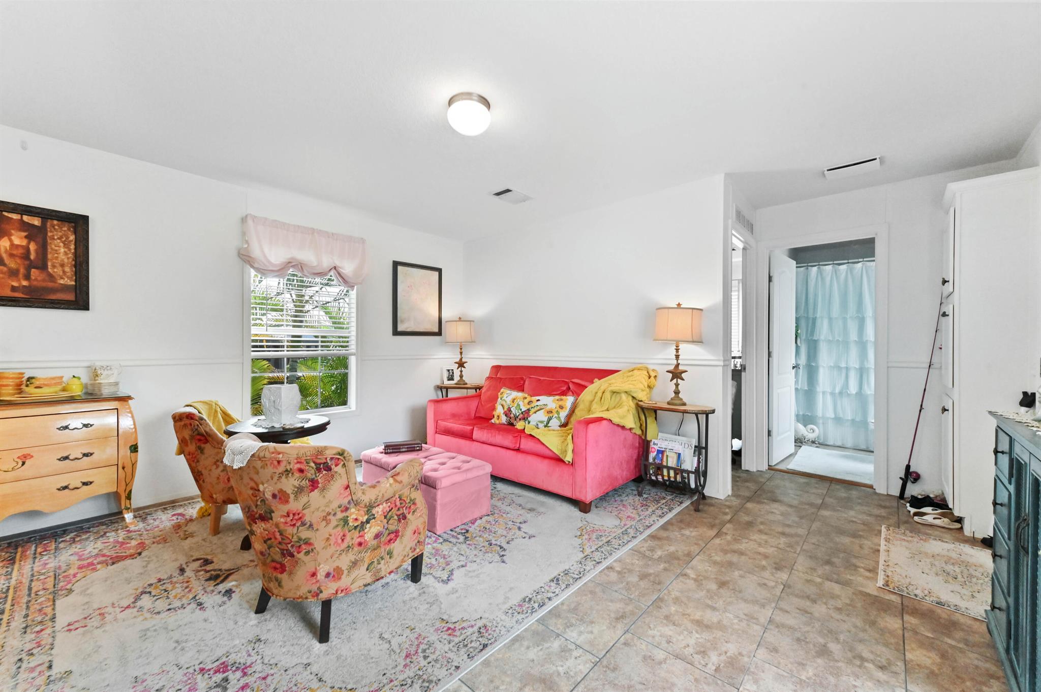 VIEW STREET MOBILE HOME P - Residential