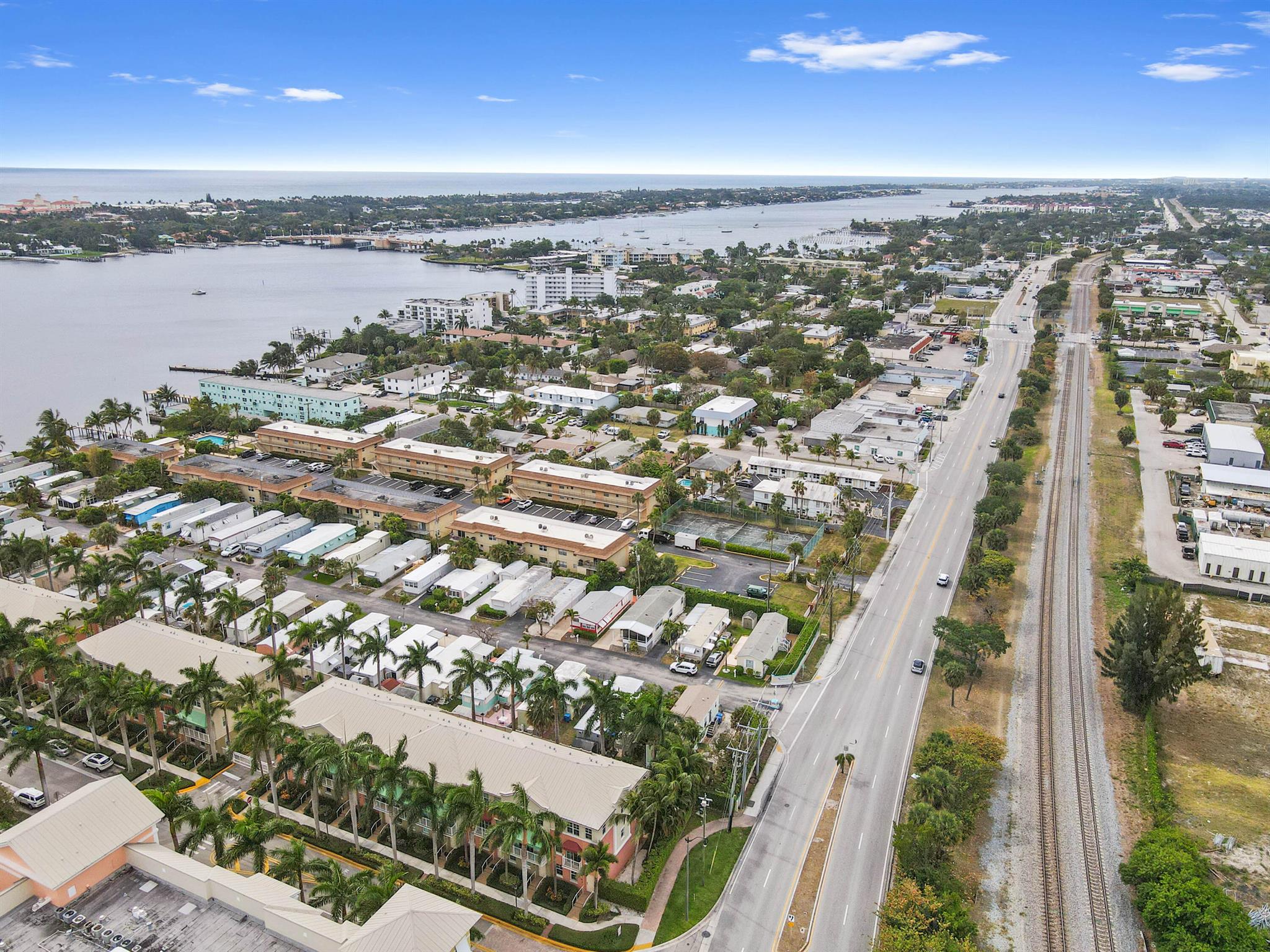 VIEW STREET MOBILE HOME P - Residential
