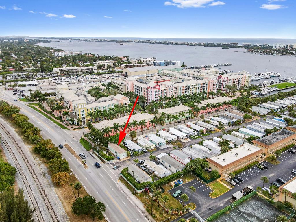 VIEW STREET MOBILE HOME PARK - Residential