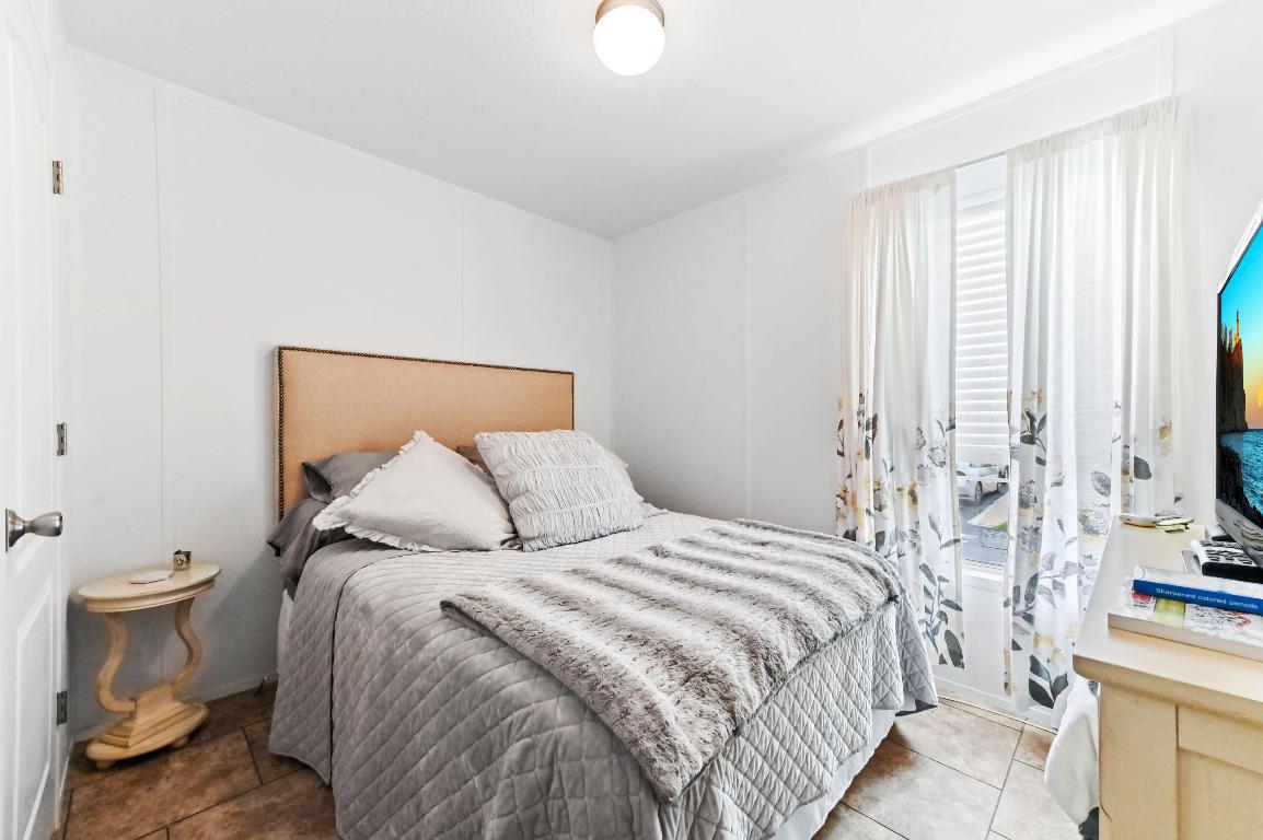 VIEW STREET MOBILE HOME PARK - Residential