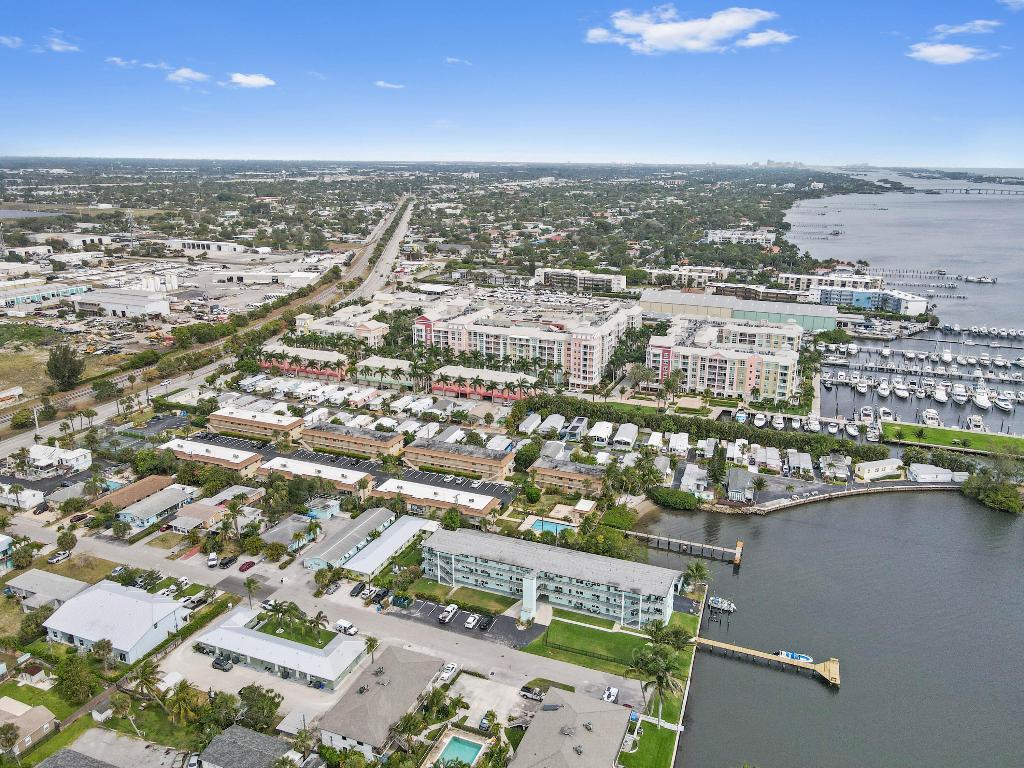 VIEW STREET MOBILE HOME PARK - Residential