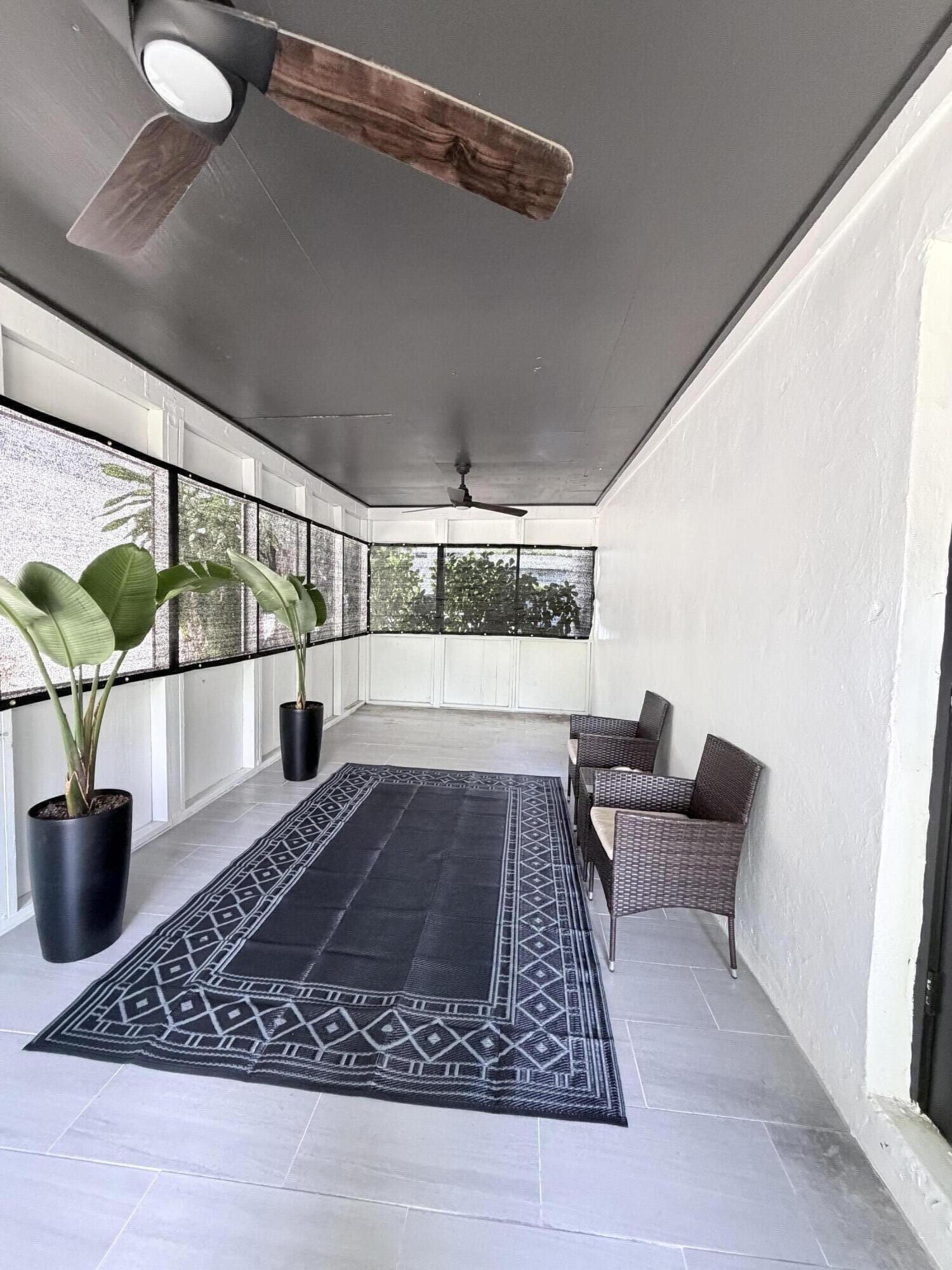 RIVERSIDE ADD AMEN PLAT - Residential Income
