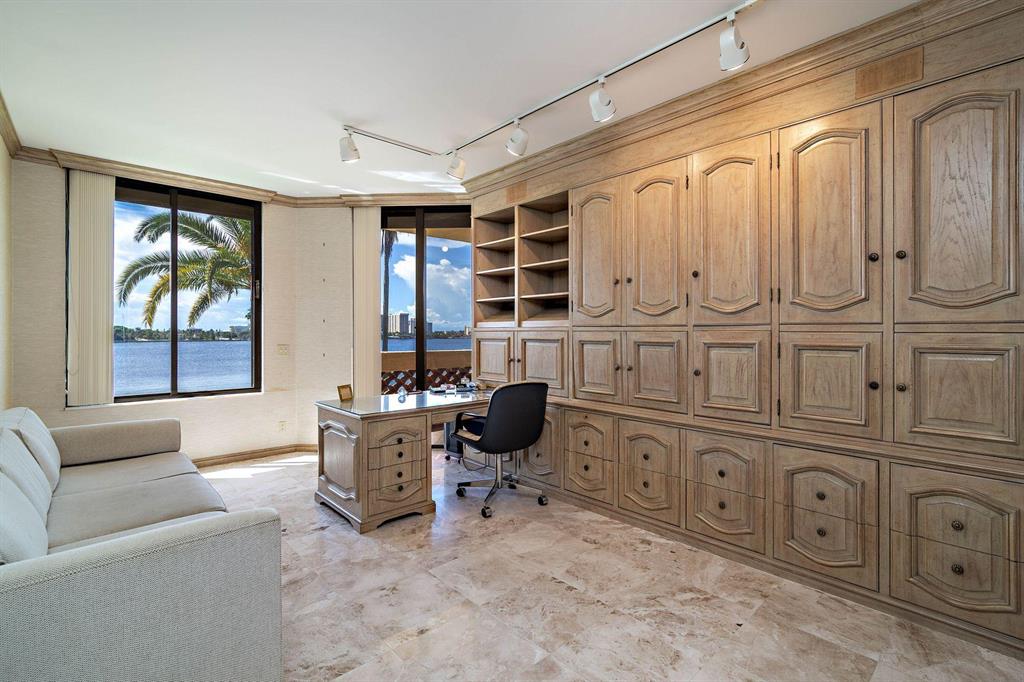 L'ERMITAGE PALM BEACH CON - Residential