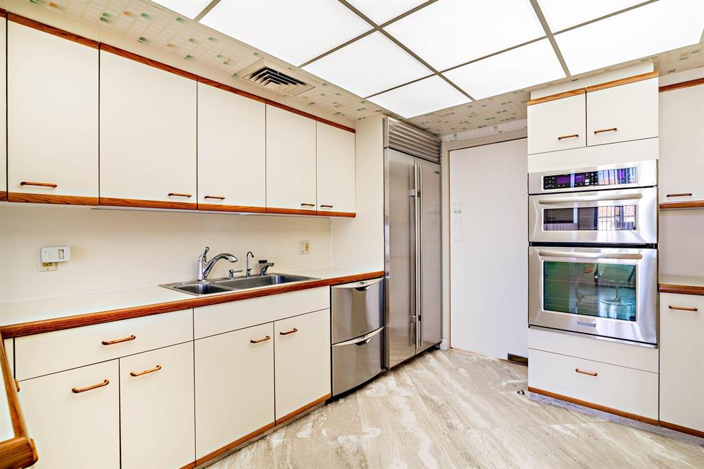 L'ERMITAGE PALM BEACH CON - Residential