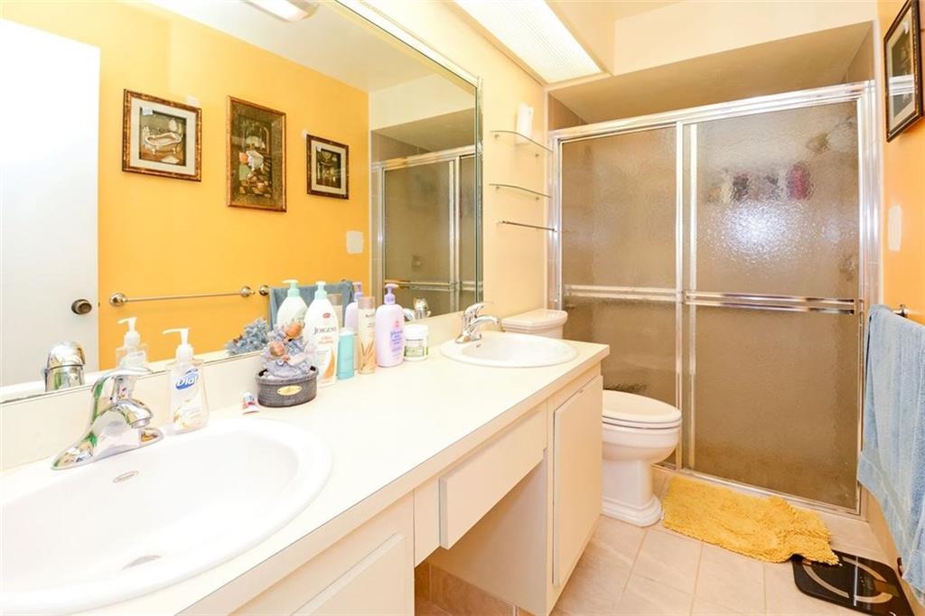 Woods Of Rolling Hills - Residential