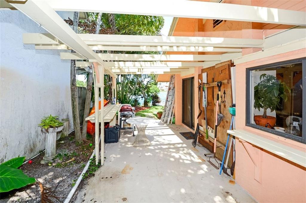 Woods Of Rolling Hills - Residential