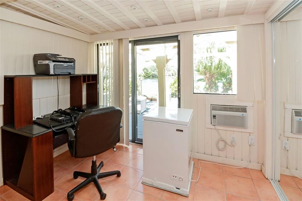 Woods Of Rolling Hills - Residential