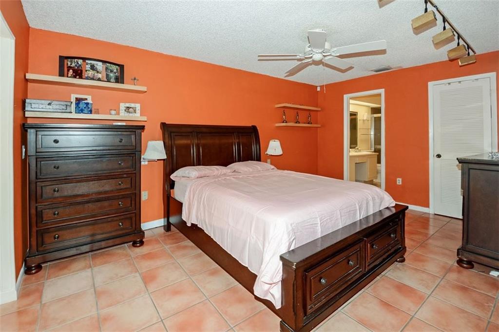 Woods Of Rolling Hills - Residential