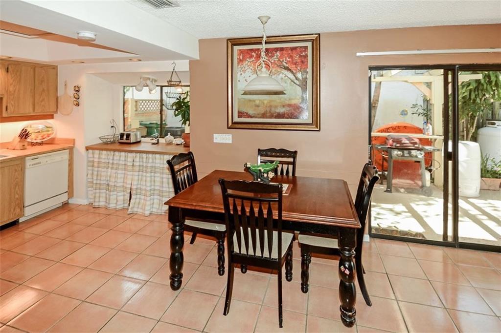 Woods Of Rolling Hills - Residential