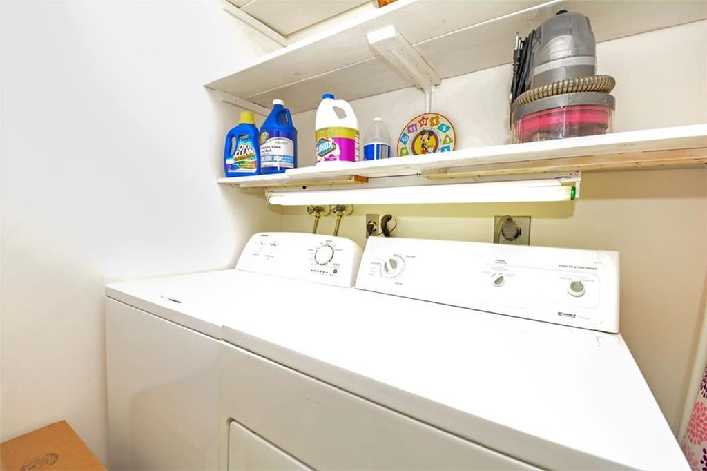 Woods Of Rolling Hills - Residential