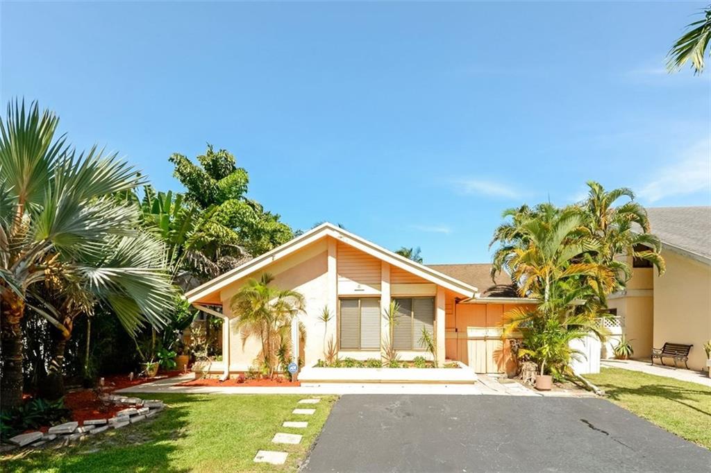 Woods Of Rolling Hills - Residential