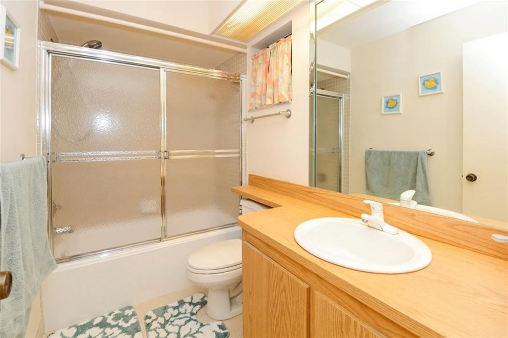 Woods Of Rolling Hills - Residential