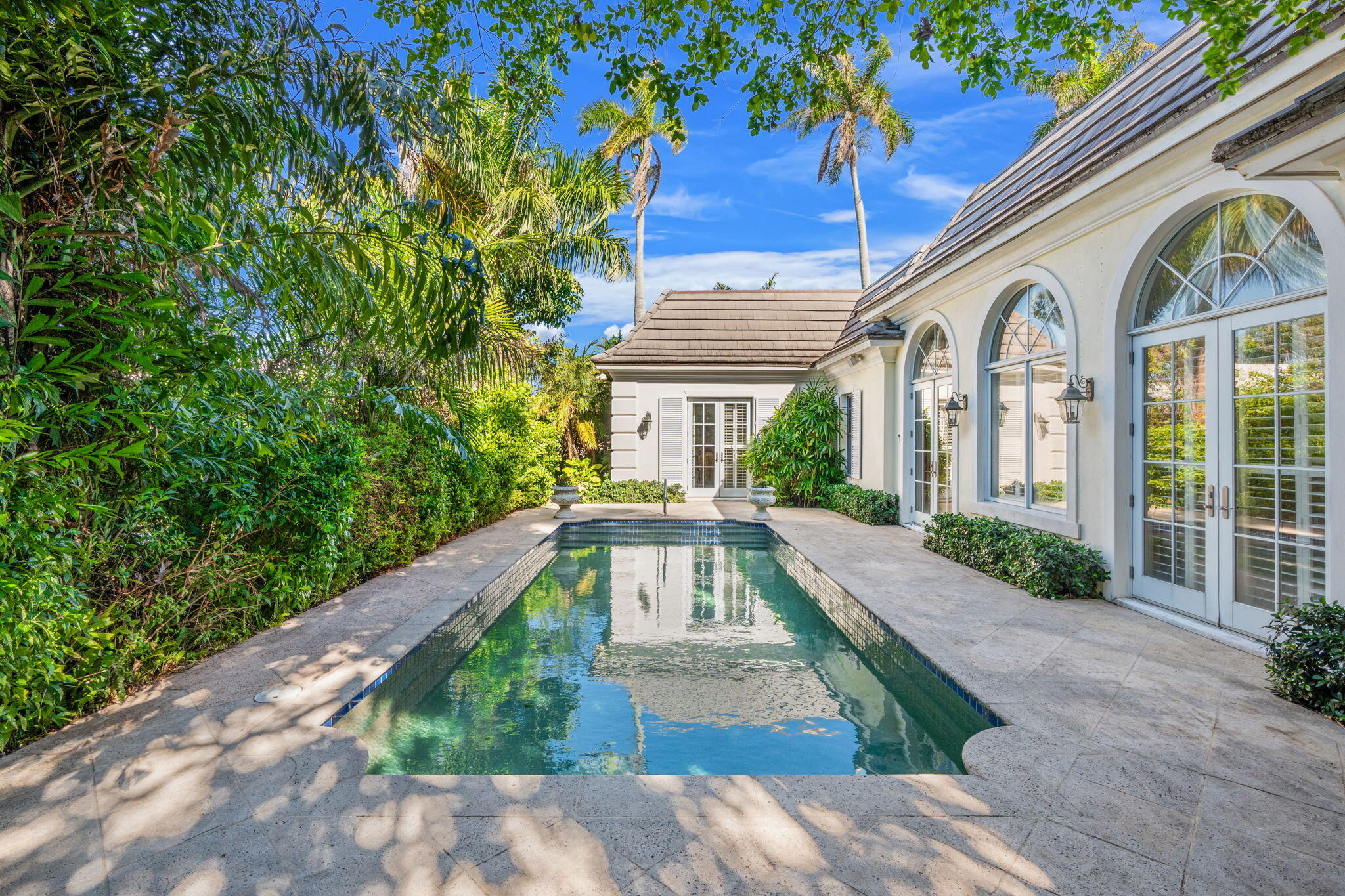 GRAHAM ECKES ACADEMY - Residential