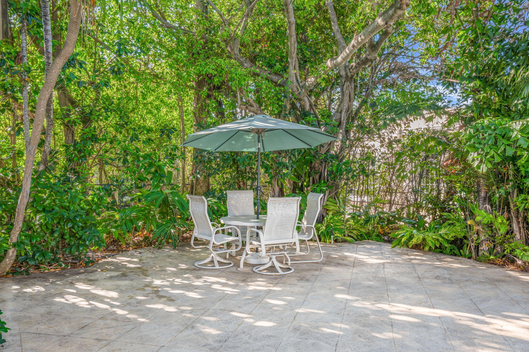 GRAHAM ECKES ACADEMY - Residential