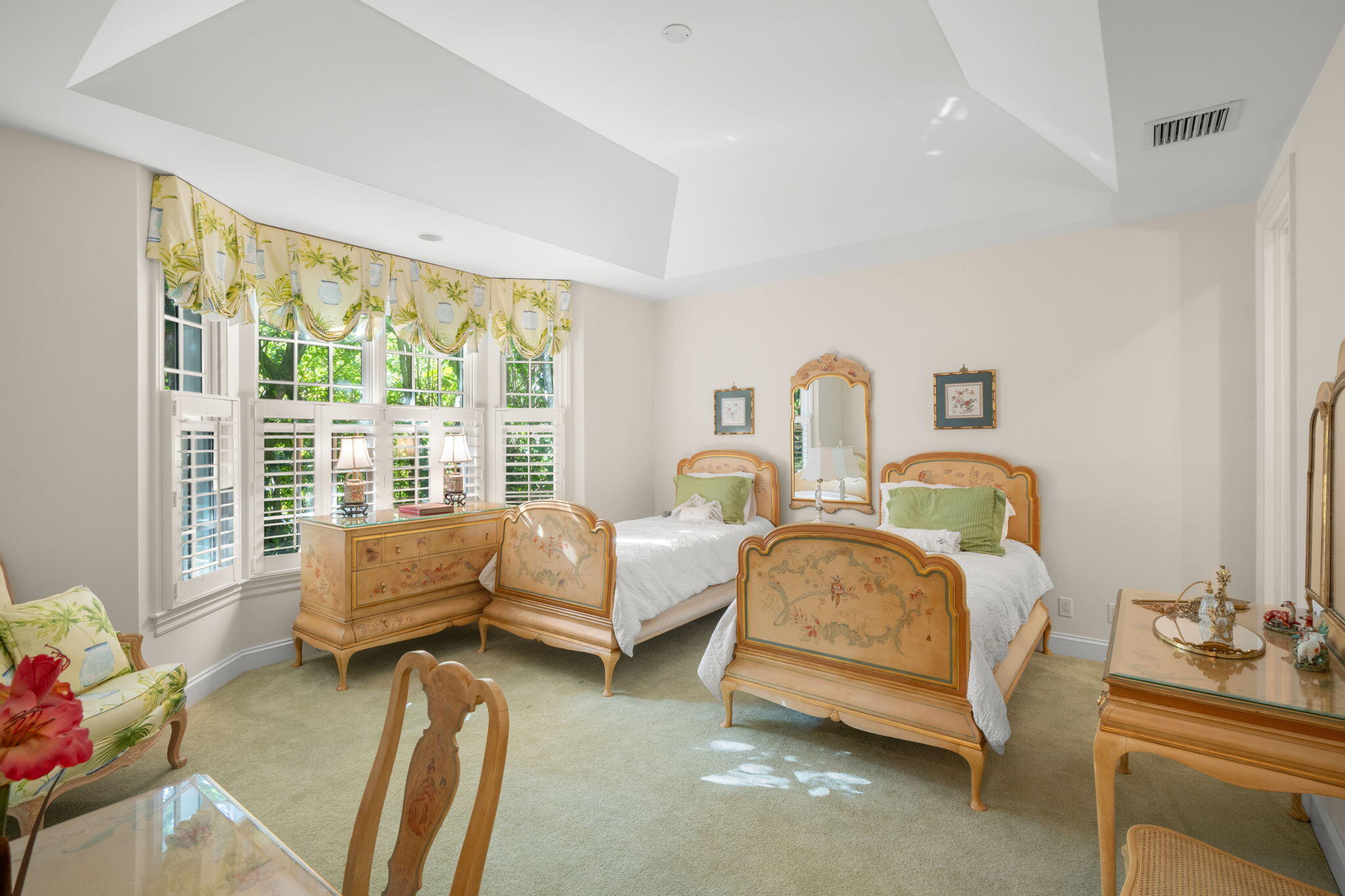 GRAHAM ECKES ACADEMY - Residential