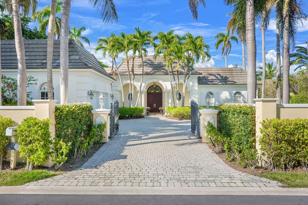 Photo of 255 Cherry Lane, Palm Beach, FL 33480 (MLS # B26001745)