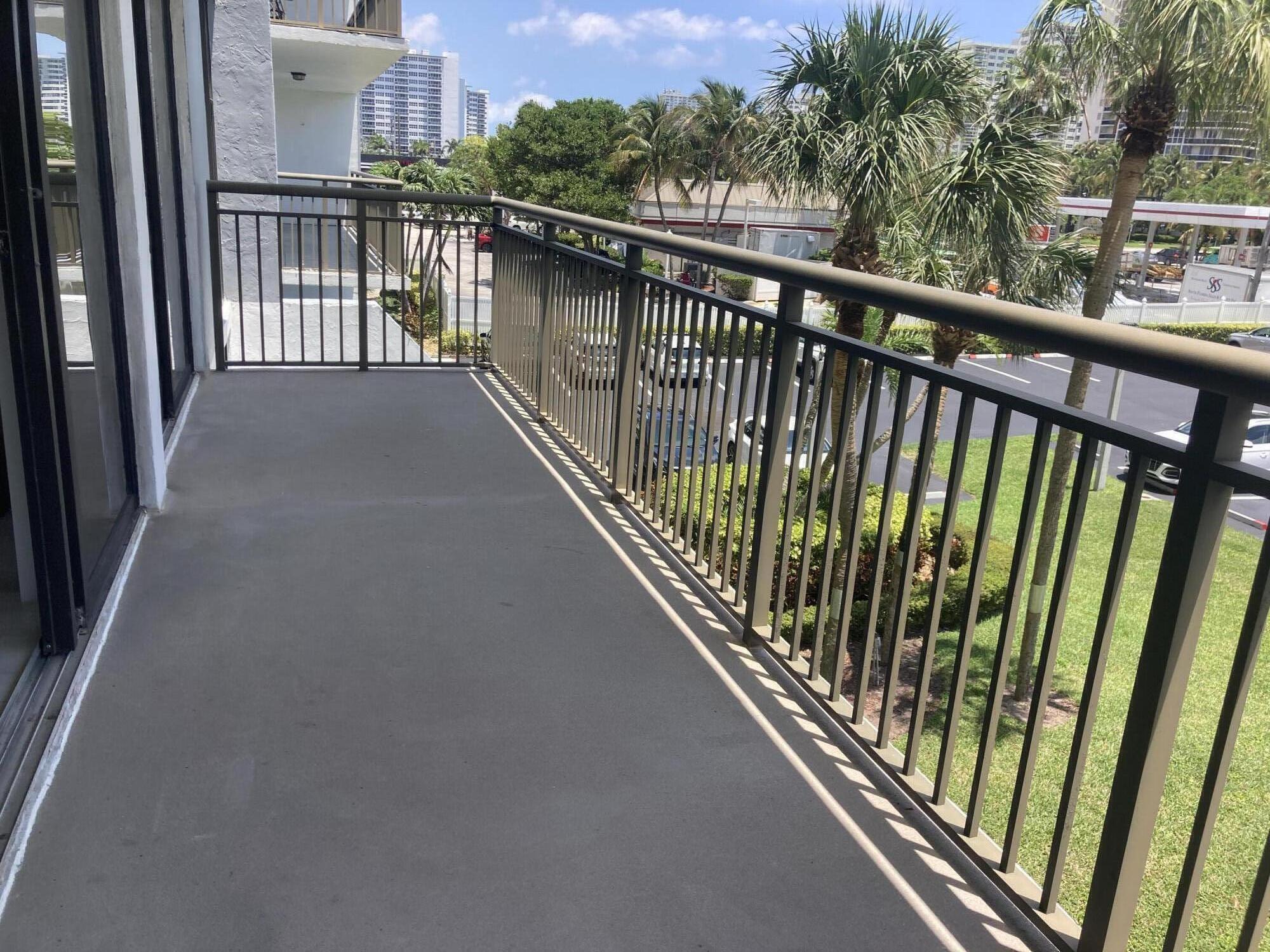 GALT OCEAN TERRACE CONDO - Residential Lease