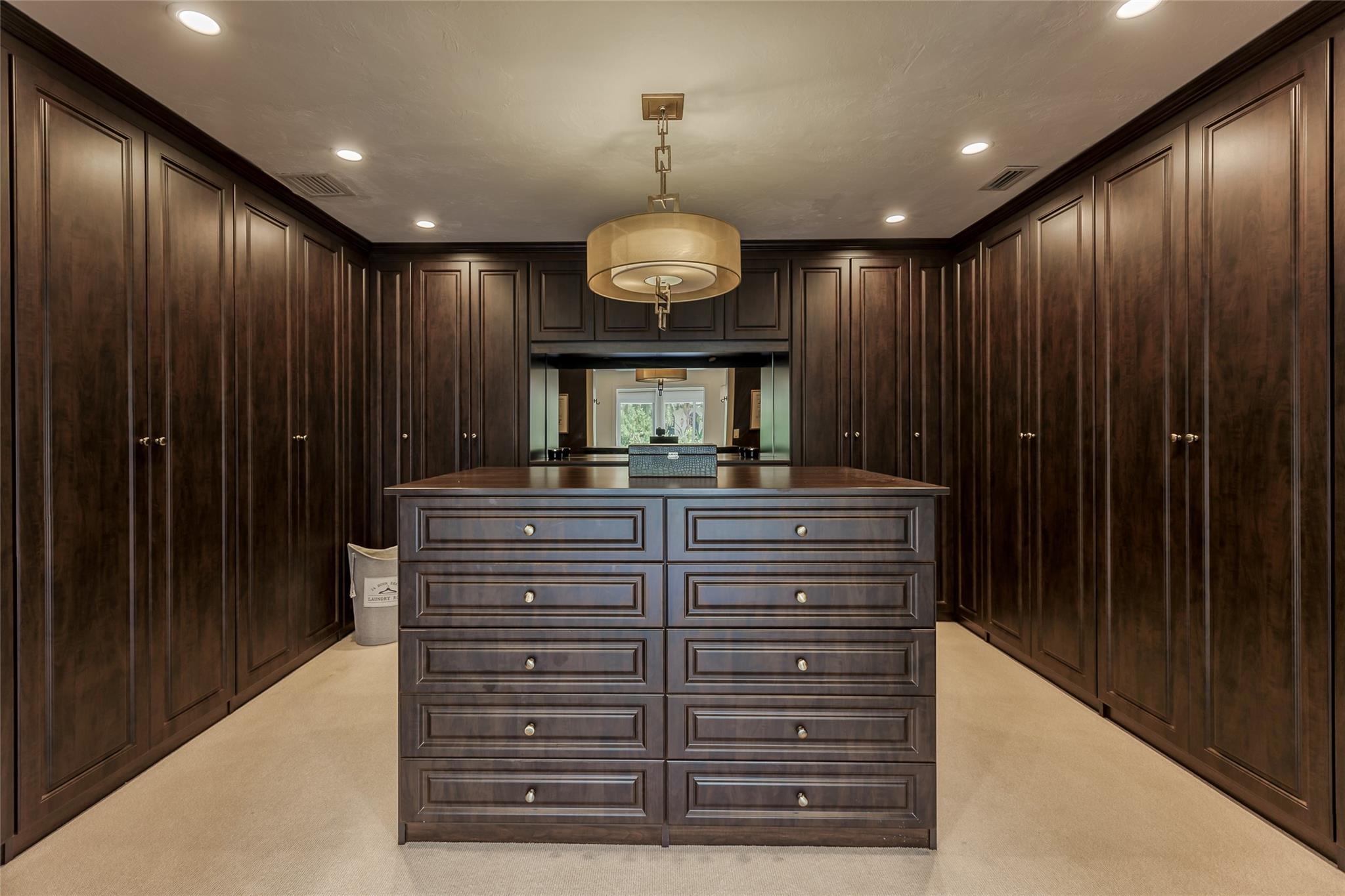 IDLEWYLD - Residential Lease