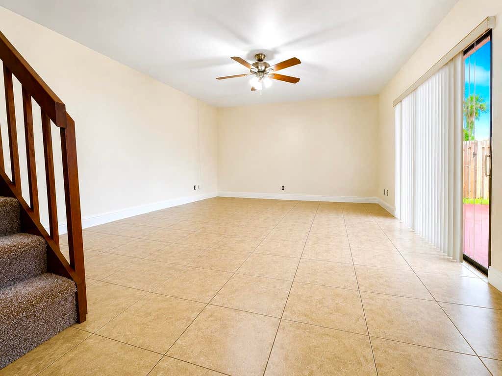 Photo of 256 Lake Arbor Drive, Palm Springs, FL 33461 (MLS # B26067513)
