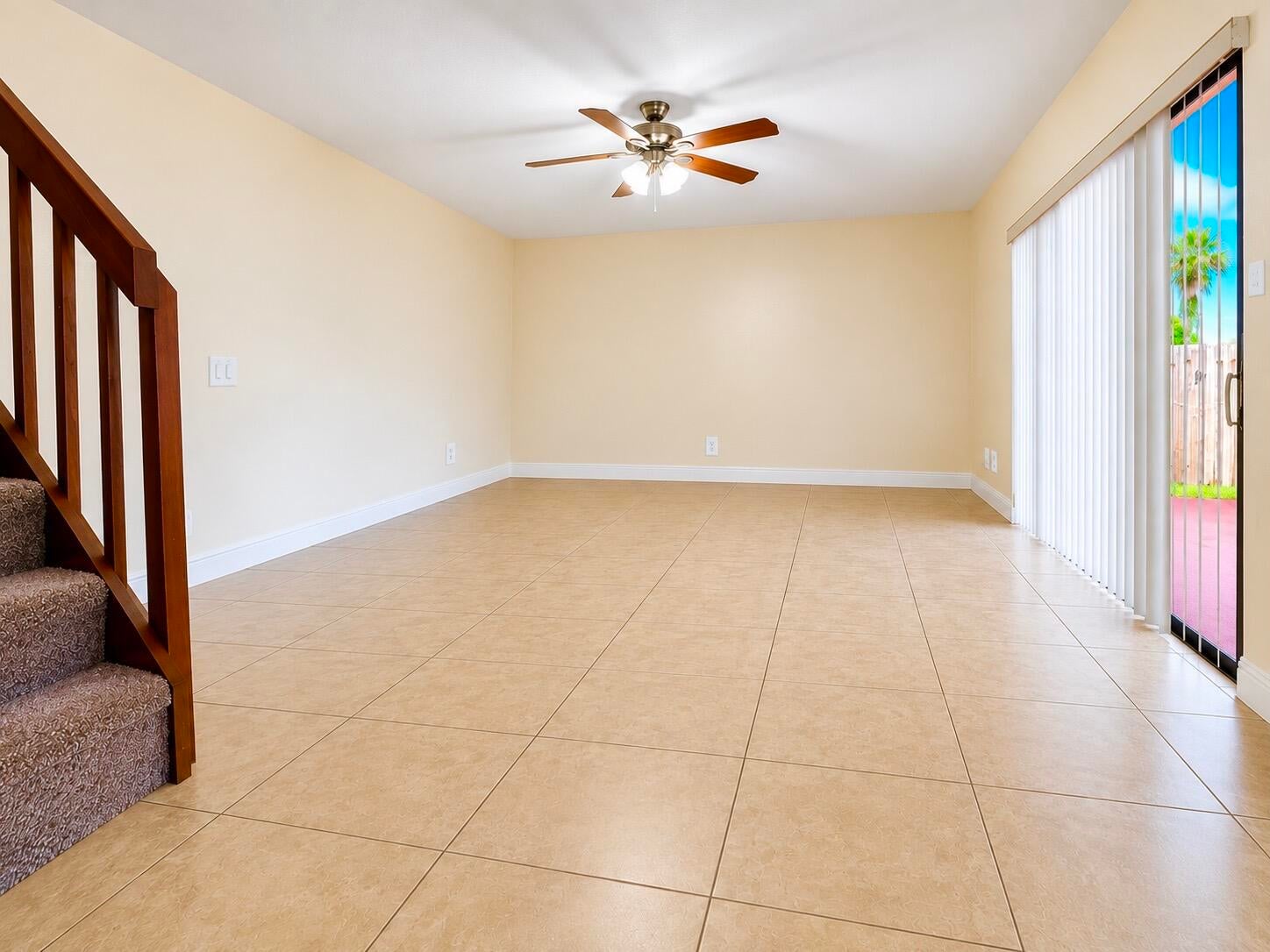 View photos, virtual tours, details... 256 Lake Arbor Drive