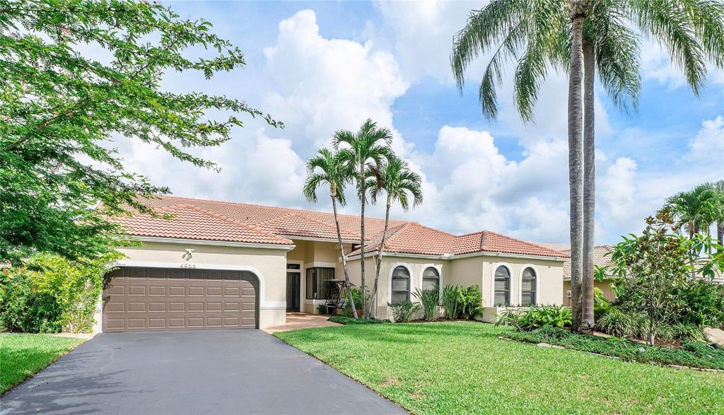 Photo of 4822 NW 91st Way, Coral Springs, FL 33067 (MLS # F10445570)