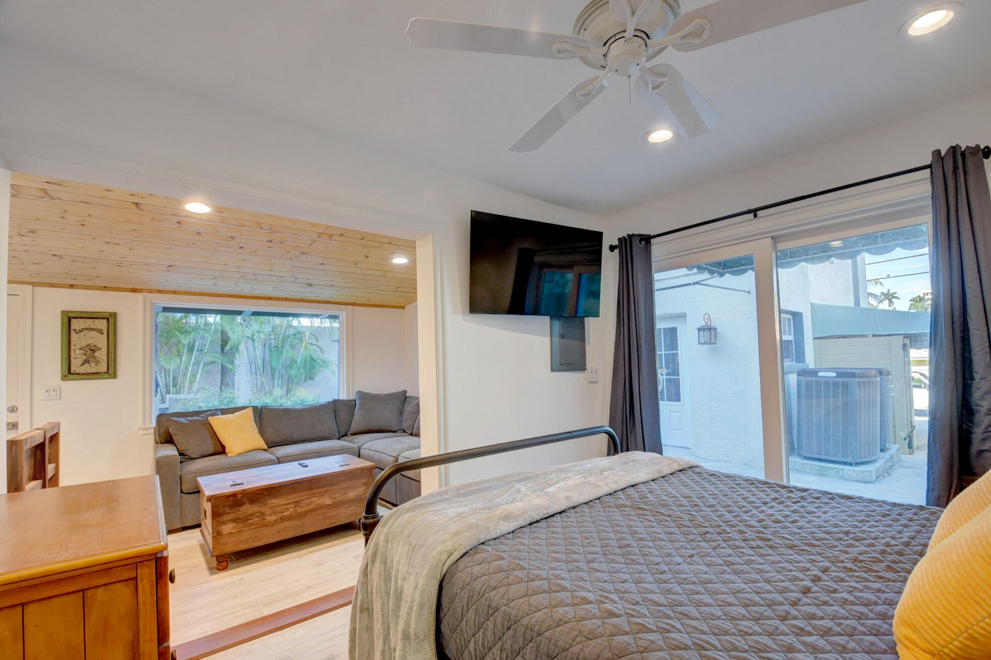 BEACH LOTS DELRAY - Residential